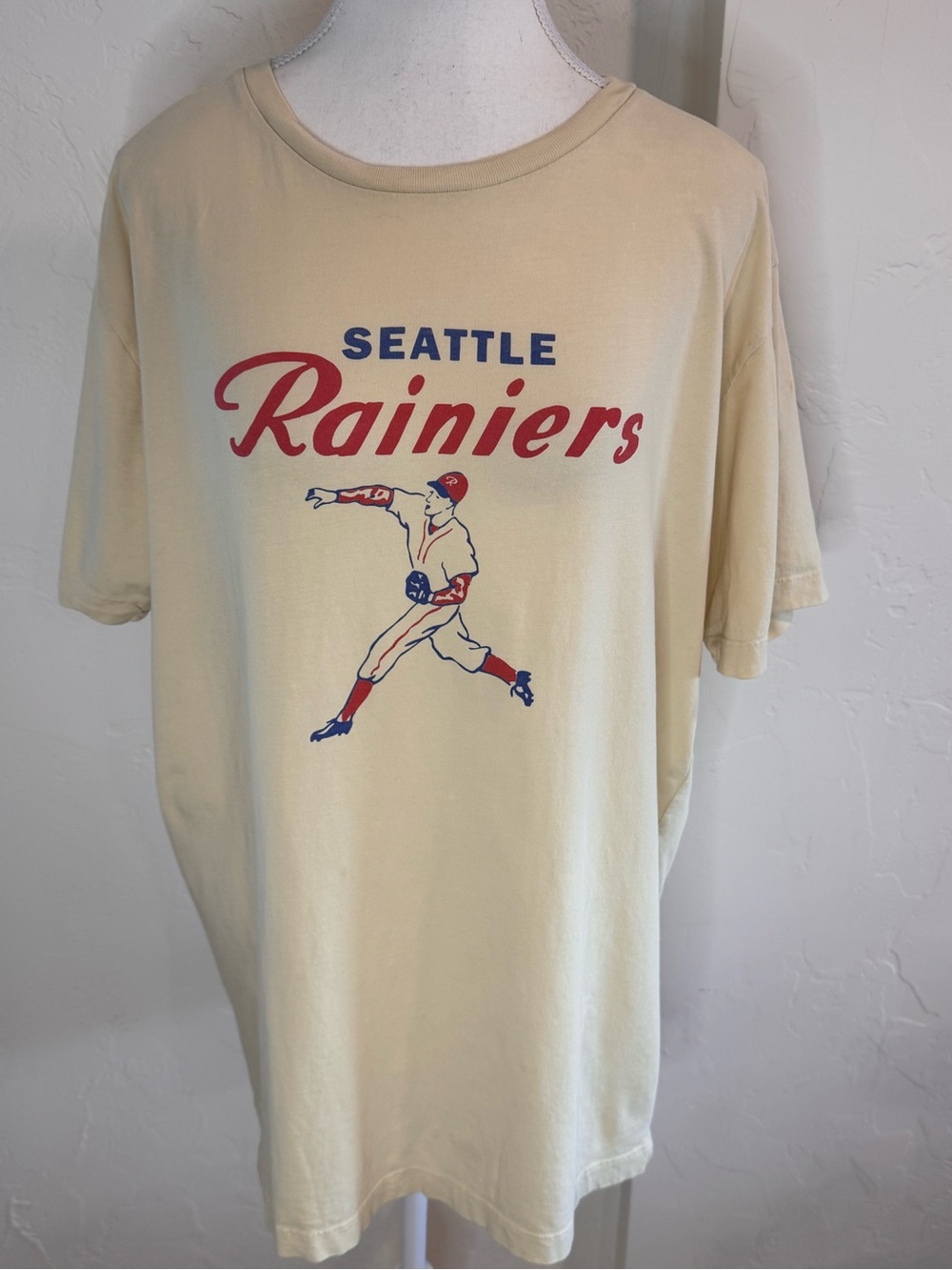 Ebbets Field Flannels Seattle Rainiers Baseball Tee Large Retro PCL Graphic